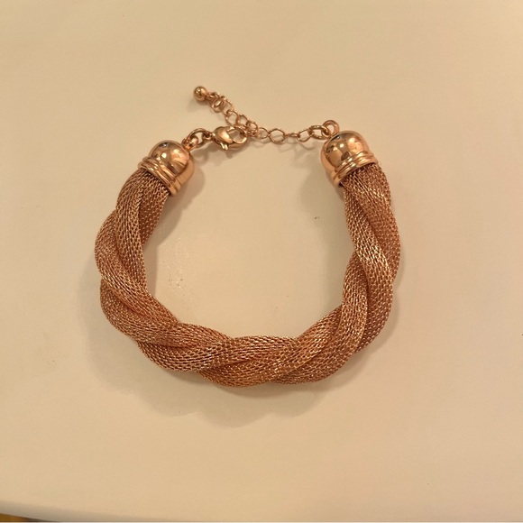 Rose Gold Coil Bracelet NWOT - Picture 1 of 4